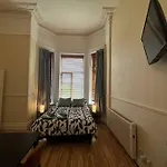 Spacious Victorian Apartment 3