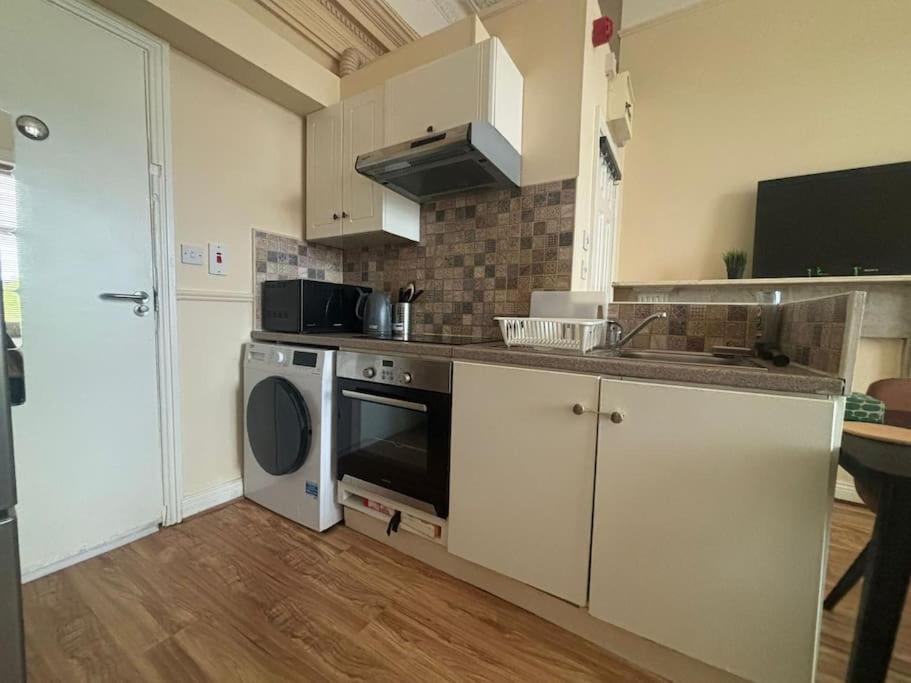 Spacious Victorian 3 * Dublin